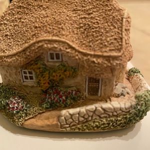 Lilliput Lane cottage